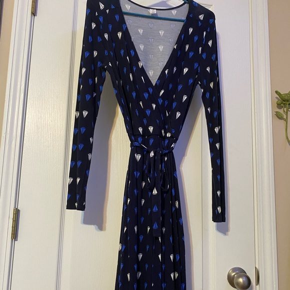 Old Navy Dresses & Skirts - Old Navy Sailboat  Wrap Dress